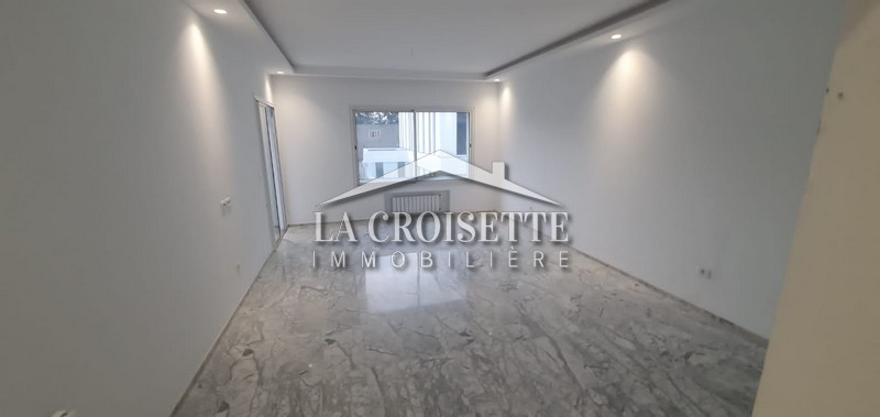 Appartement S+3 à La Soukra